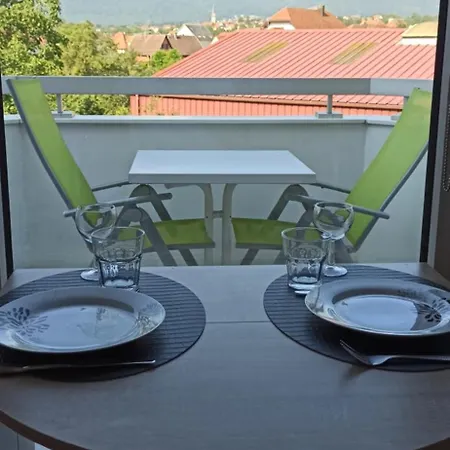 Locations Vacances Apartment *