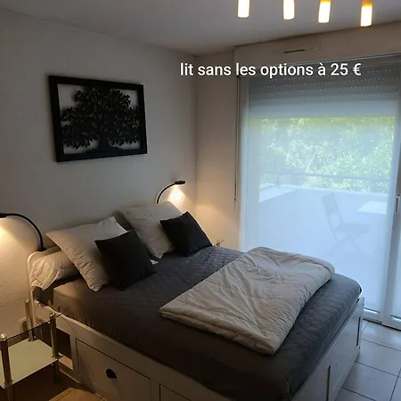 Appartamento Locations 01 *